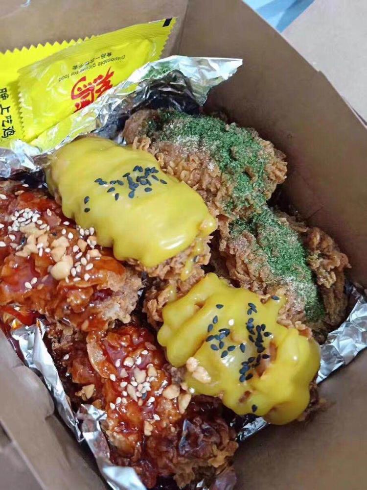 tokito炸鸡年糕·汉堡-"这是一家性价比超高的炸鸡店,吃过好几次了.