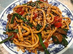 新疆炒面-新疆伊宁远征餐厅