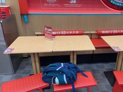 -塔斯汀中国汉堡(白云横滘牌坊店)