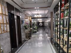 -颐而康·按摩·艾灸·足疗(汽车东站店)