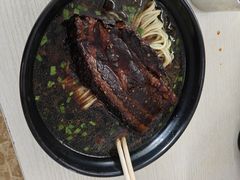 -小龙大肉面馆