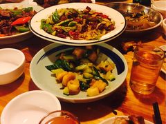 -闯关东东北农家菜(崂山石老人店)
