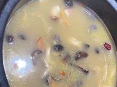 -野菌皇海景野生菌火锅(滨海大道店)