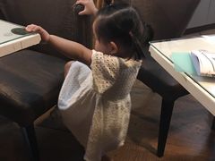 -新大咀港式茶餐厅(宝山万达店)