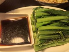 蒜蓉炒菜心-来龙里 精致 东南亚餐室(万象城店)