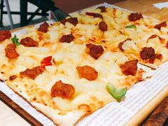 菠萝咕噜肉薄脆披萨-波比Pizza(新城店)
