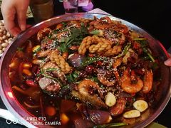 香辣干锅虾-川道拐耗儿鱼(置信路店)