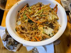 -宏兴烤鱼山庄(宣恩总店)