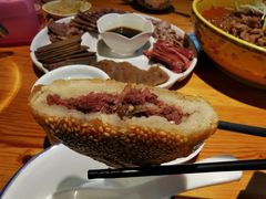 驴肉火烧-漕河全驴宴饭店(徐水店)