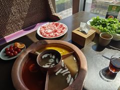 -滇釜火锅·能喝汤的火锅(车公庄店)