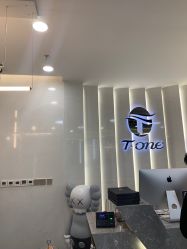 -AYO SALON