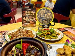 -天宝食坊·啫啫煲大排档(西华路店)