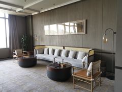 -上海佘山世茂艾美酒店