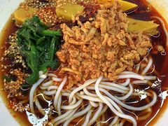 -洪记凉米线(新兴路店)