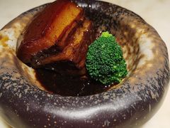 东坡草扎肉-绿茶餐厅(光谷世界城步行街店)