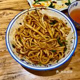 大碗油泼棍棍｜吃一口美滴发抖 ｜伙计咥面