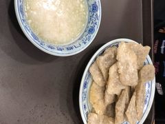 老北京炸灌肠-门框胡同百年卤煮(新街口店)
