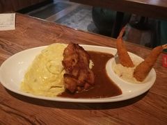 -玛格萝妮(汇智国际商业中心店)