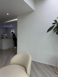 -HEYAN荷妍专业脱毛连锁机构