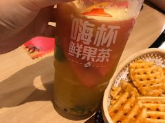 -必胜客(WOW中心城店)