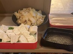 -晓宇重庆火锅(西安荟聚店)