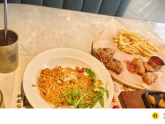 -必胜客(上海新南方商城PH店)