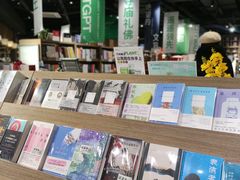 -漓江书院(三祺广场店)