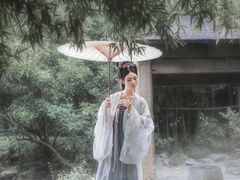 -汇龙潭