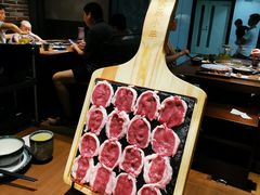 厚切羔羊圆上脑-快乐小羊·内蒙牛羊肉火锅(流花中心店)