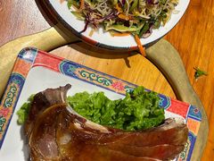 -一群羊手扒肉·火锅·早茶(远东公寓店)