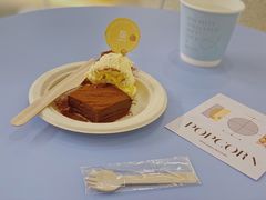 -HUGS coffee(东区店)