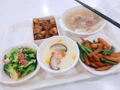 -浦东图书馆读者餐厅