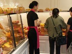 面包甜点陈列柜-味多美蛋糕(苏州街地铁店)