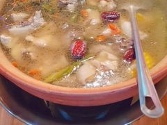 石橄榄炖鸡-洪大厨鸡煲(福田店)