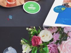 -UNI UNI(环亚凯瑟琳店)