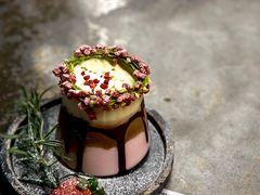 花环-BE NORMAL CAFE(霞溪路店)