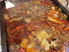 -里岛烤鱼(东港凯虹广场店)