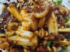 -八一路好吃街(雨田商务大厦店)