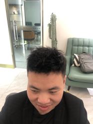 -发饰美男士增发补发假发定制店