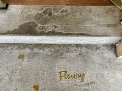 -floury