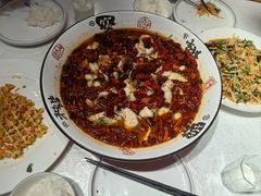 -辣小妮de川菜馆(红旗Mall店)