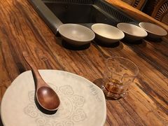 -老牌坊云南鱼豆花火锅(爱建店)