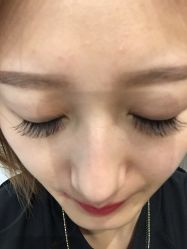 -爱美睫美甲会馆
