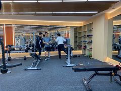 -CXFIT 陈徐健身工作室(凯旋店)
