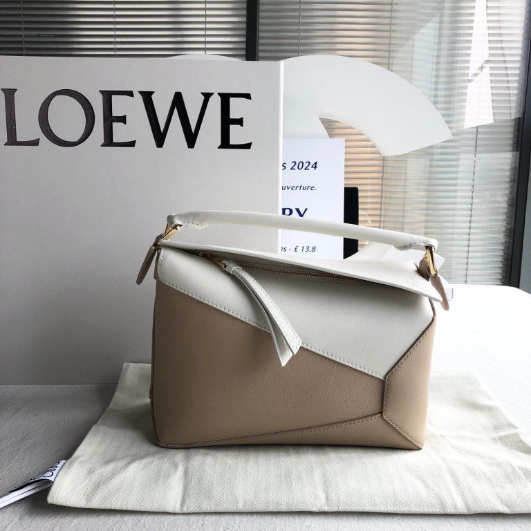 loewe罗意威 puzzle几何包 小号