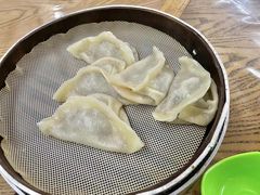 -金城包子牛肉灌汤包(台东四路店)