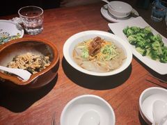 -前海沿·青岛菜(大拇指广场石老人店)