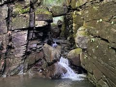 -藏龙百瀑风景区