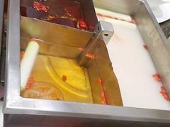 老妈双味锅-皇城老妈·大连海鲜火锅(港湾店)
