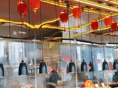 -大中华希尔顿酒店-念自助餐·嗨啤·小龙虾